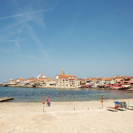Downtown Beach Apartments Umag Eksteriør billede