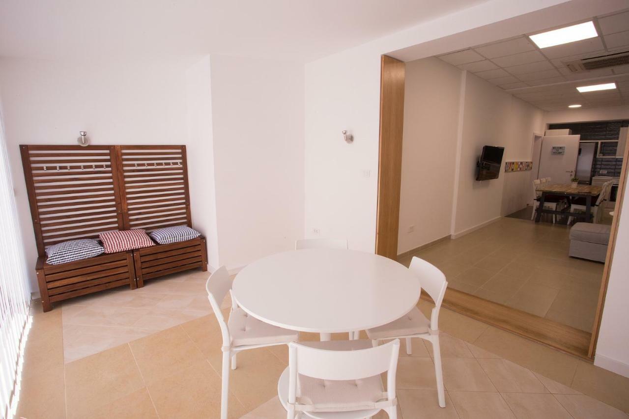 Downtown Beach Apartments Umag Eksteriør billede